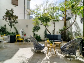 מלון%20בוטיק%20The%20White%20House%20Hotel%20,%20תל%20אביב